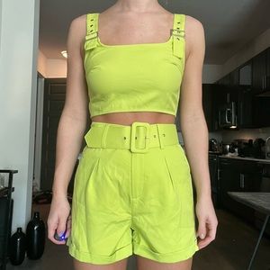 Pretty little thing neon set